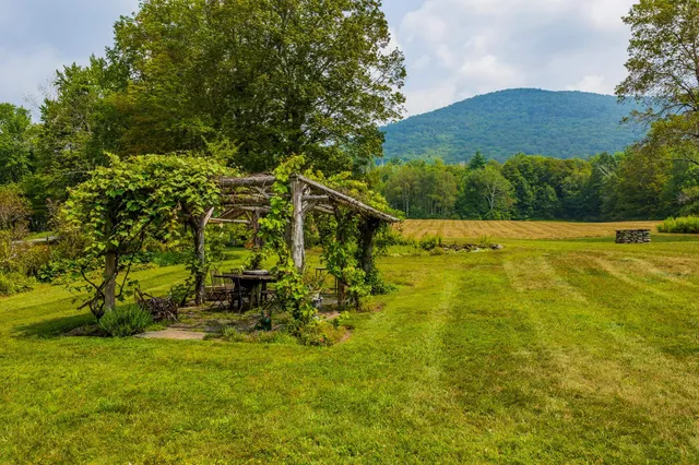 $1,300,000 | 694 Sykes Hollow Road, Rupert, VT 05761