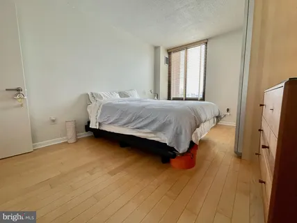 $3,400 | 1301 20th Street Northwest, Unit 805, Washington, DC 20036