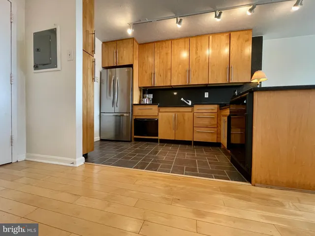 $3,400 | 1301 20th Street Northwest, Unit 805, Washington, DC 20036