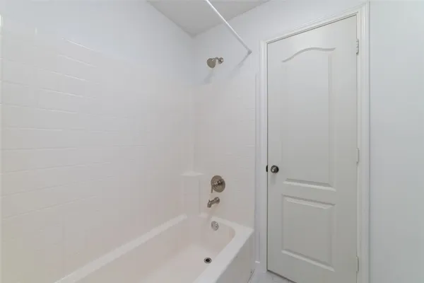 a view of a house with a back yard