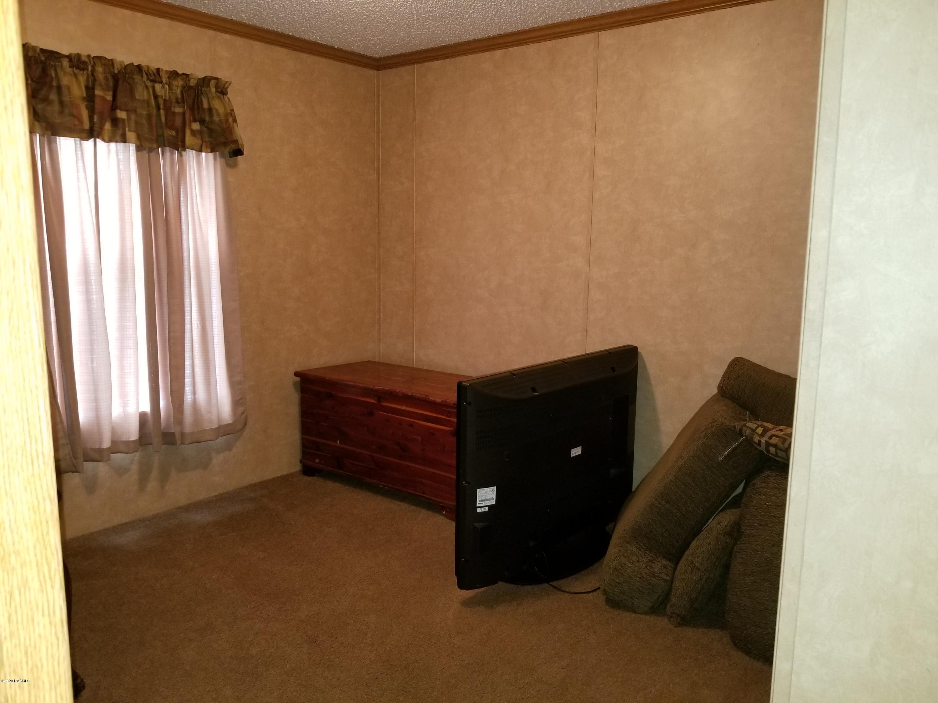 1529 Cousins Road Ville Platte, LA 70586 - Photo 10 of 19 Gallery Image 10