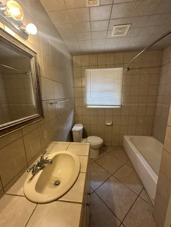 $1,650 | 1206 Tom Dee Street, Brenham, TX 77833