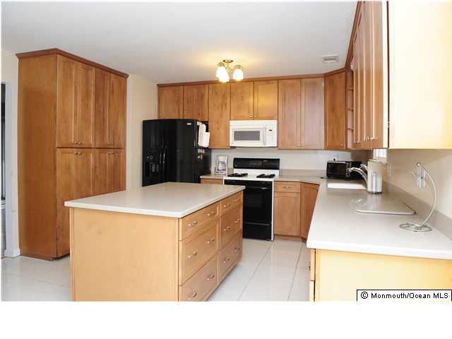 29 Starlight Road Howell, NJ 07731 - Photo 3 of 3 Additional Photo