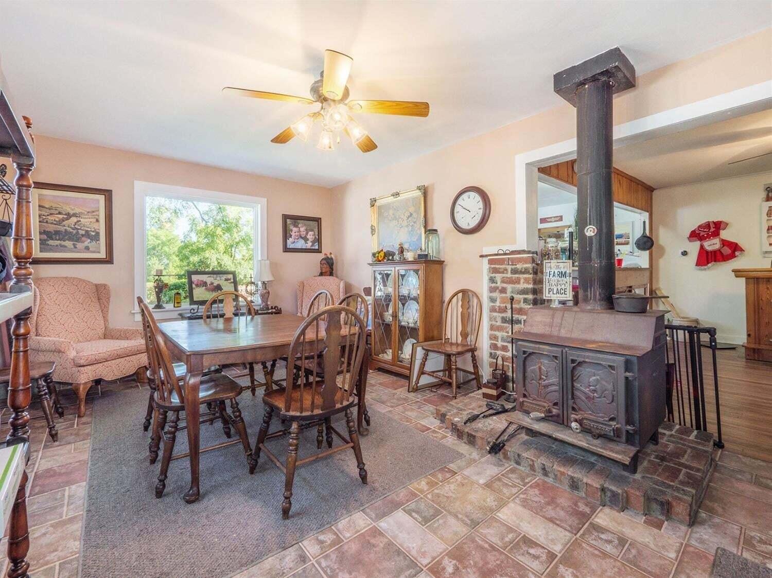 8070 Arkona Road Clinton, MI 49236 - Photo 7 of 28 20231027051606225575000000-o