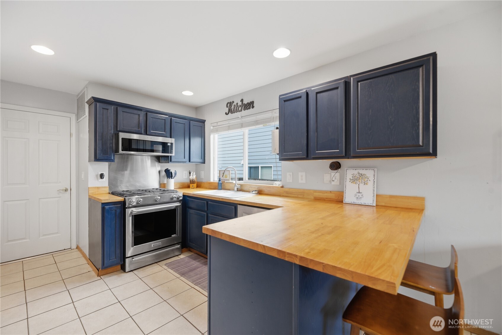 13422 Boulder Ridge Road Southeast Monroe, WA 98272 - Photo 4 of 30