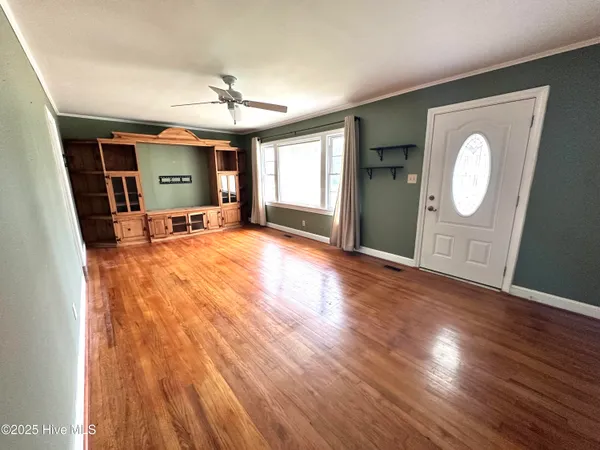 $225,000 | 706 East Country Club Drive, Tarboro, NC 27886