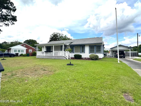 $225,000 | 706 East Country Club Drive, Tarboro, NC 27886
