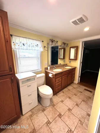 $225,000 | 706 East Country Club Drive, Tarboro, NC 27886