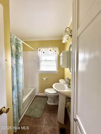 $225,000 | 706 East Country Club Drive, Tarboro, NC 27886