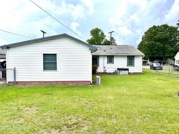 $225,000 | 706 East Country Club Drive, Tarboro, NC 27886
