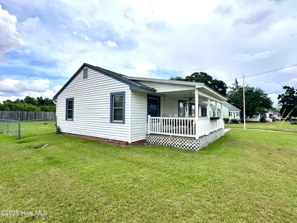 $225,000 | 706 East Country Club Drive, Tarboro, NC 27886