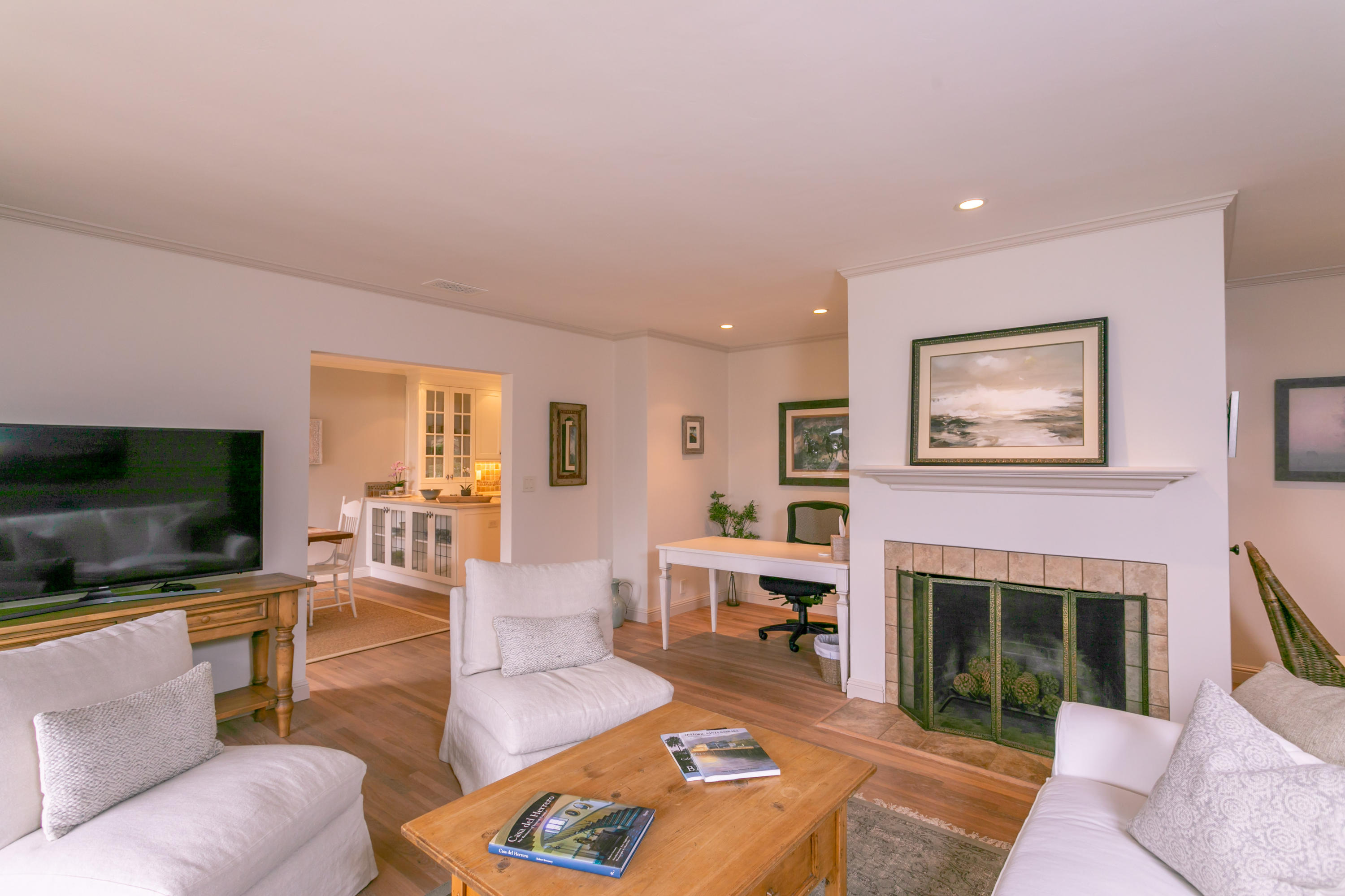 1570 Oramas Road Santa Barbara, CA 93103 - Photo 10 of 25 Living Room