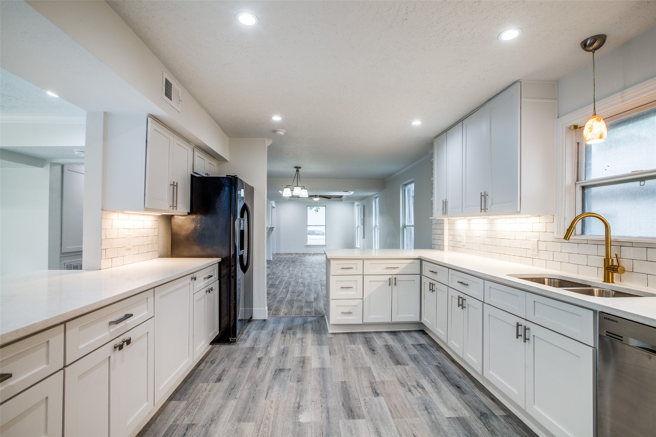 4409 Rawley Street Houston, TX 77020 - Photo 19 of 36