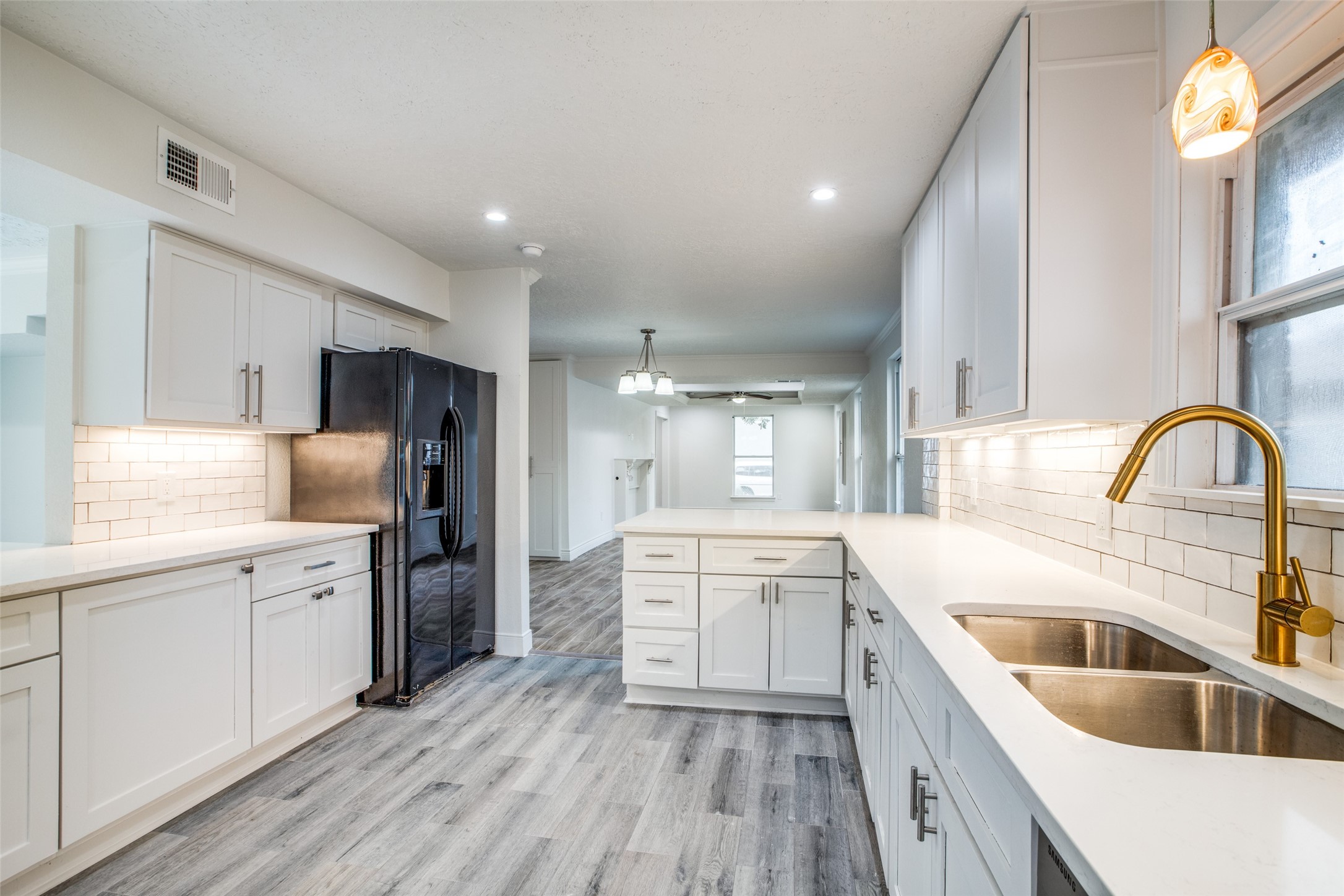 4409 Rawley Street Houston, TX 77020 - Photo 20 of 36