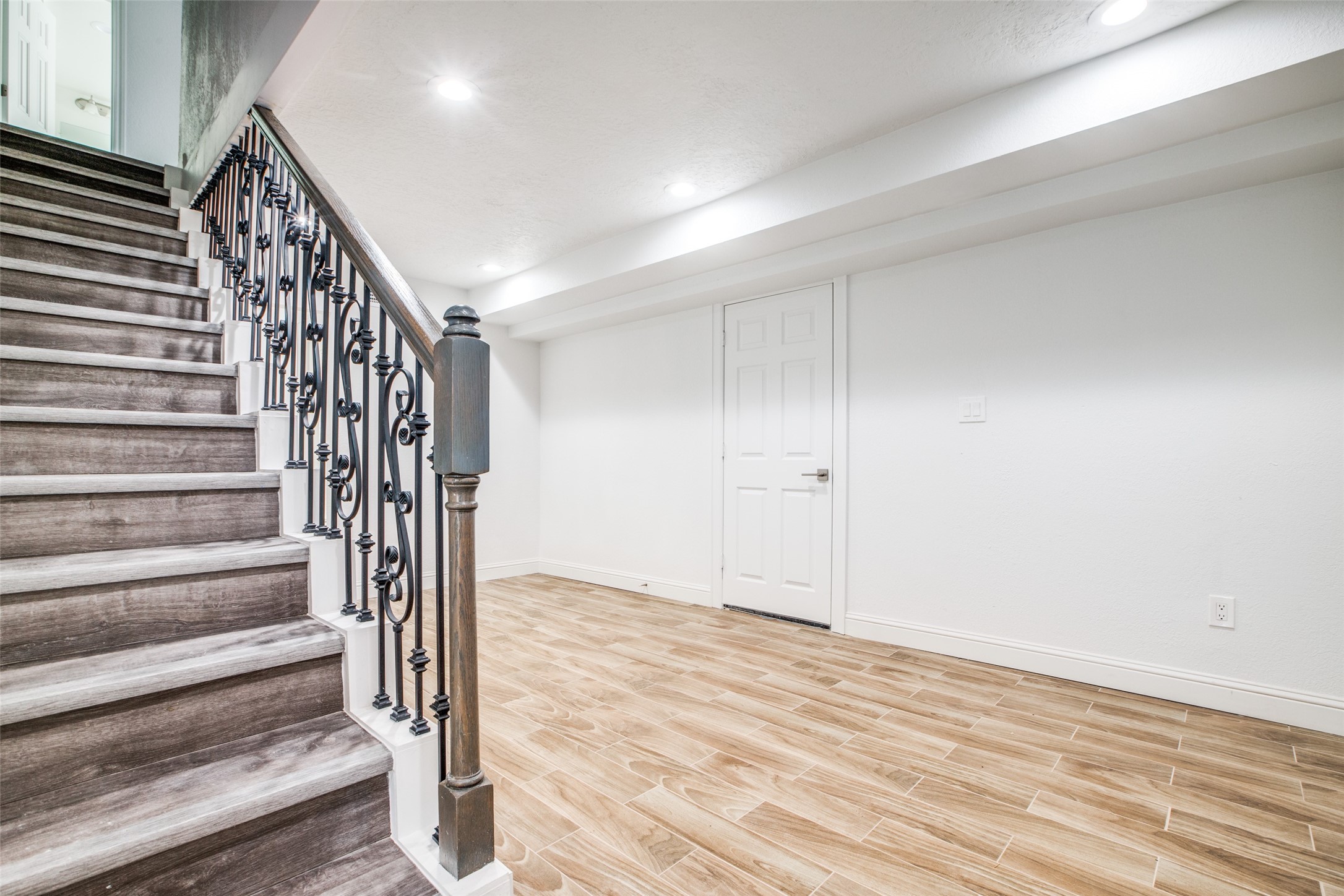 4409 Rawley Street Houston, TX 77020 - Photo 5 of 36