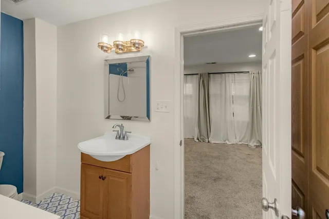 $219,900 | 398 Banfil Street, St. Paul, MN 55102