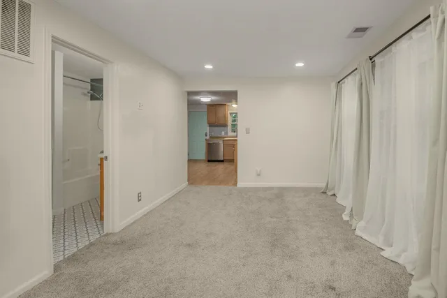 $219,900 | 398 Banfil Street, St. Paul, MN 55102