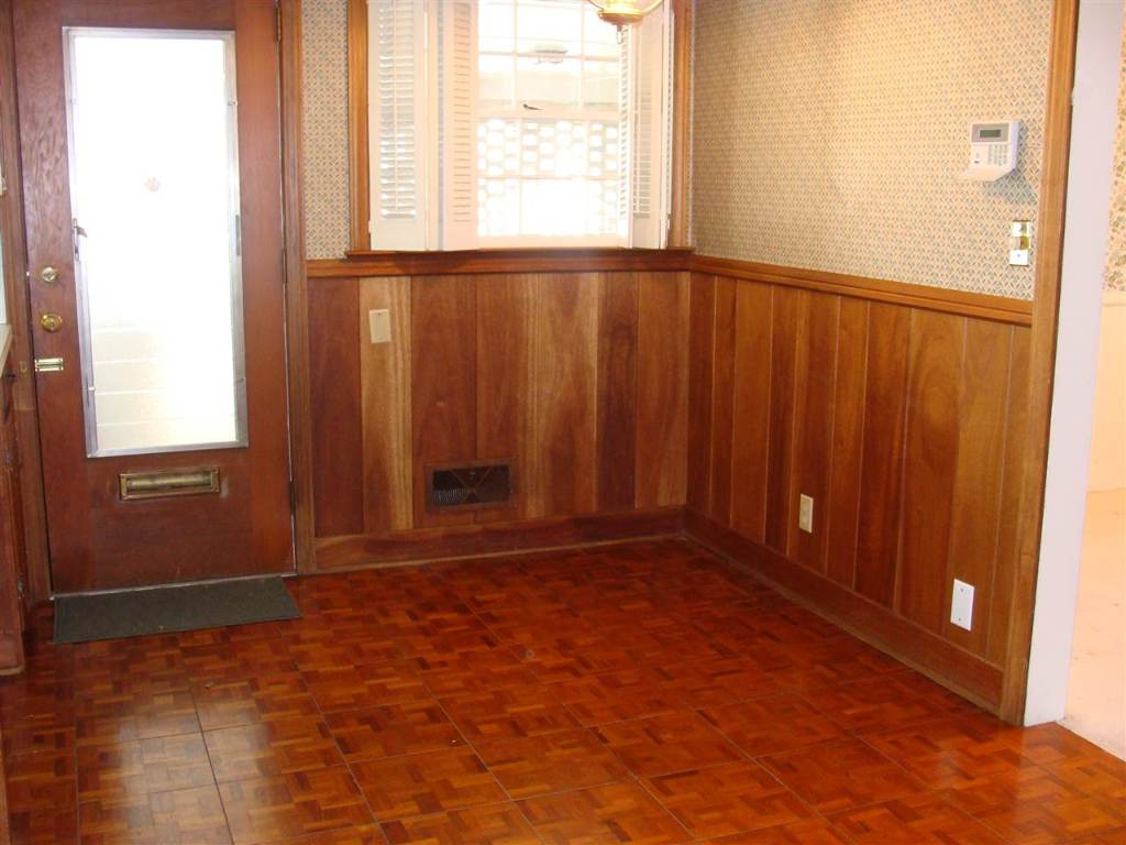 306 North Street Anderson, SC 29621 - Photo 8 of 36