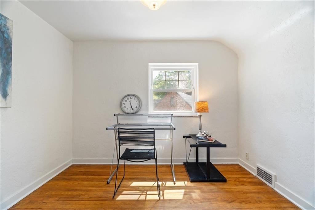 2318 Collins Road Pittsburgh, PA 15235 - Photo 20 of 36 a view of dining room with furniture and wooden floor