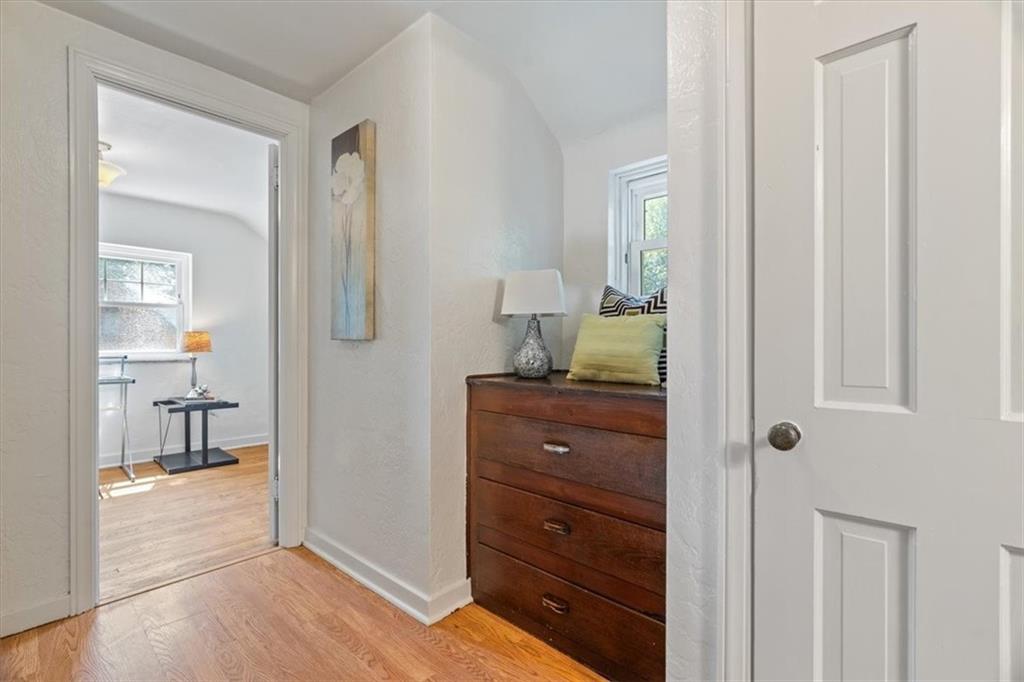 2318 Collins Road Pittsburgh, PA 15235 - Photo 21 of 36 a room with a dresser and a mirror
