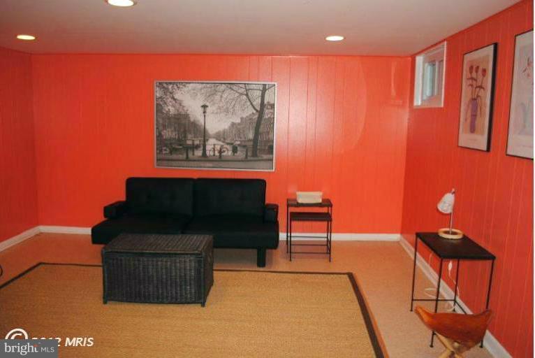 310 Stanmore Road Baltimore, MD 21212 - Photo 2 of 24 a view of workspace with furniture