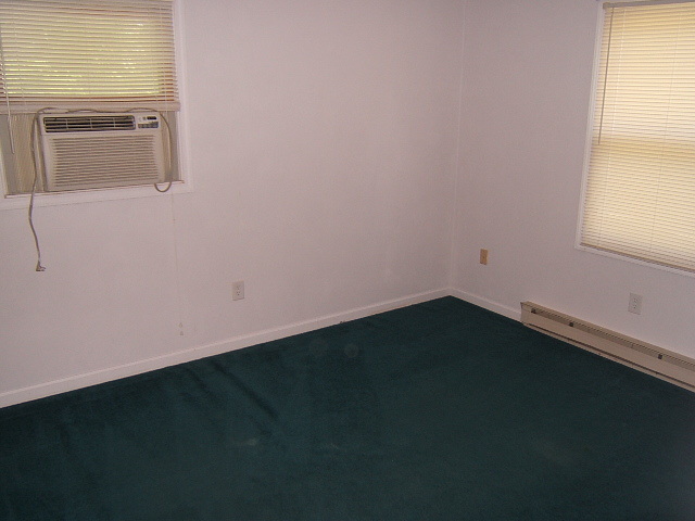 3963 Pitzer Road Roanoke, VA 24014 - Photo 4 of 21 Bedroom