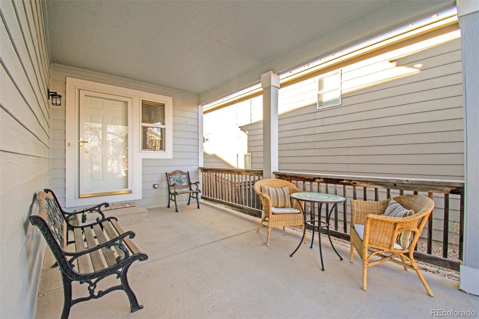 2326 Hyacinth Road Highlands Ranch, CO 80129 - Photo 3 of 38 Gallery Image 3