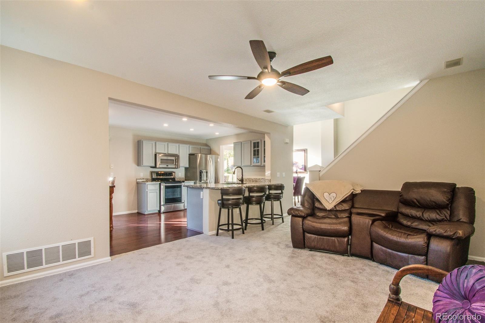 2326 Hyacinth Road Highlands Ranch, CO 80129 - Photo 6 of 38 Gallery Image 6
