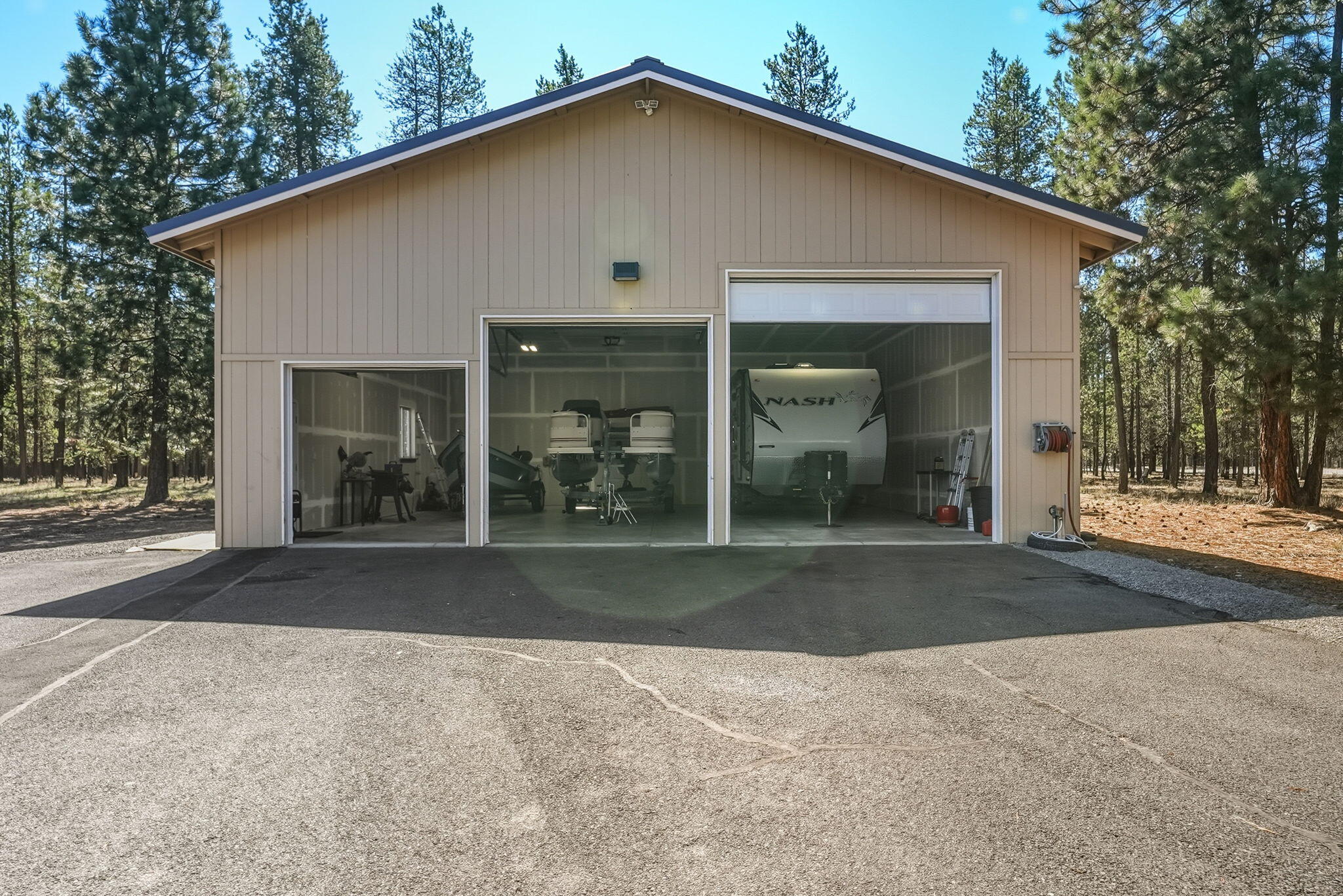 52220 Dorrance Meadow Road La Pine, OR 97739 - Photo 50 of 56 24-web-or-mls-Riley_Visuals_024
