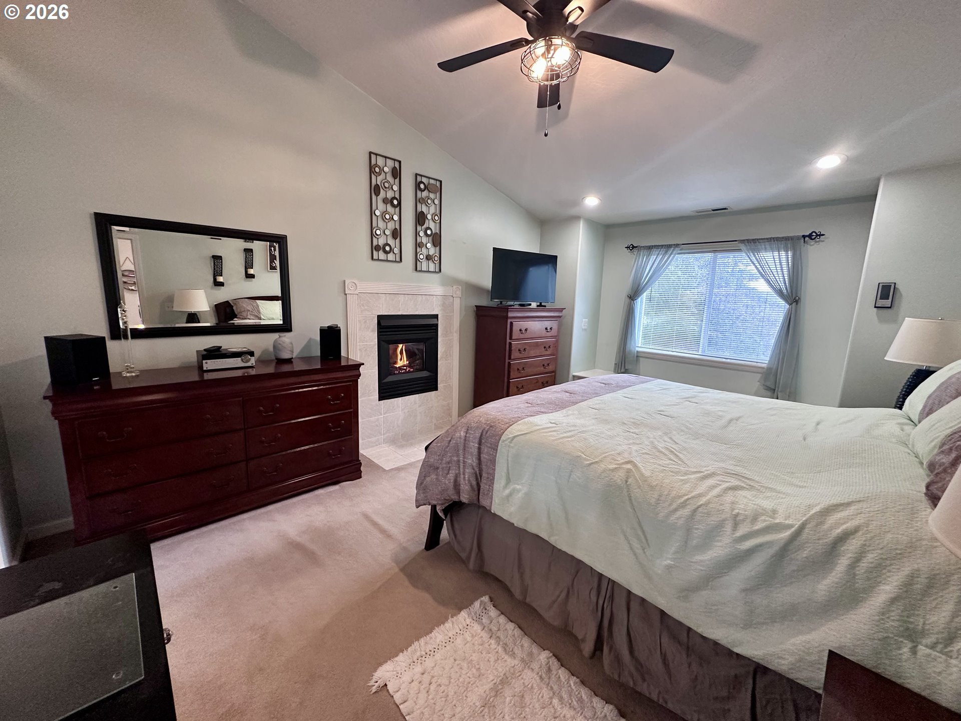 6540 E Street Springfield, OR 97478 - Photo 31 of 48 Owner's Suite Bedroom