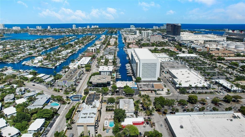 1010 Southeast 15th Street, Unit 112 Fort Lauderdale, FL 33316 - Photo 18 of 21 an aerial view of multiple house