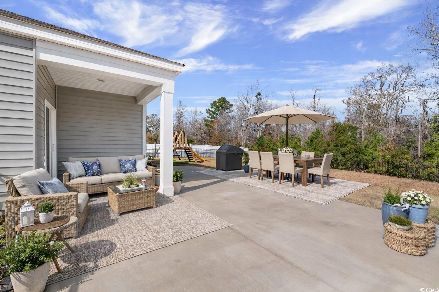 292 Carmello Circle Conway, SC 29526 - Photo 26 of 33 Rear view of property with a fenced backyard and a patio