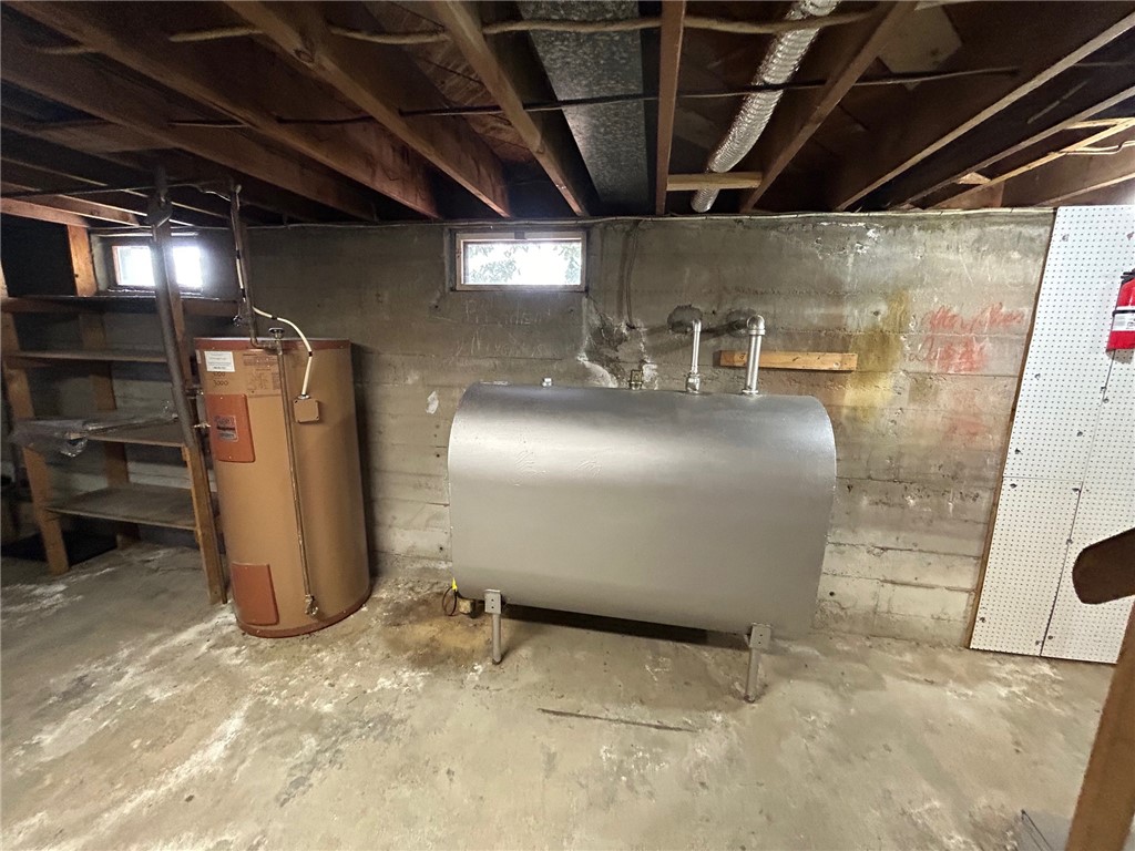 5 Myrtle Avenue Westerly, RI 02891 - Photo 33 of 34