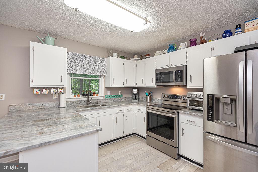 48 Moonraker Road Ocean Pines, MD 21811 - Photo 10 of 54 SS Appliances