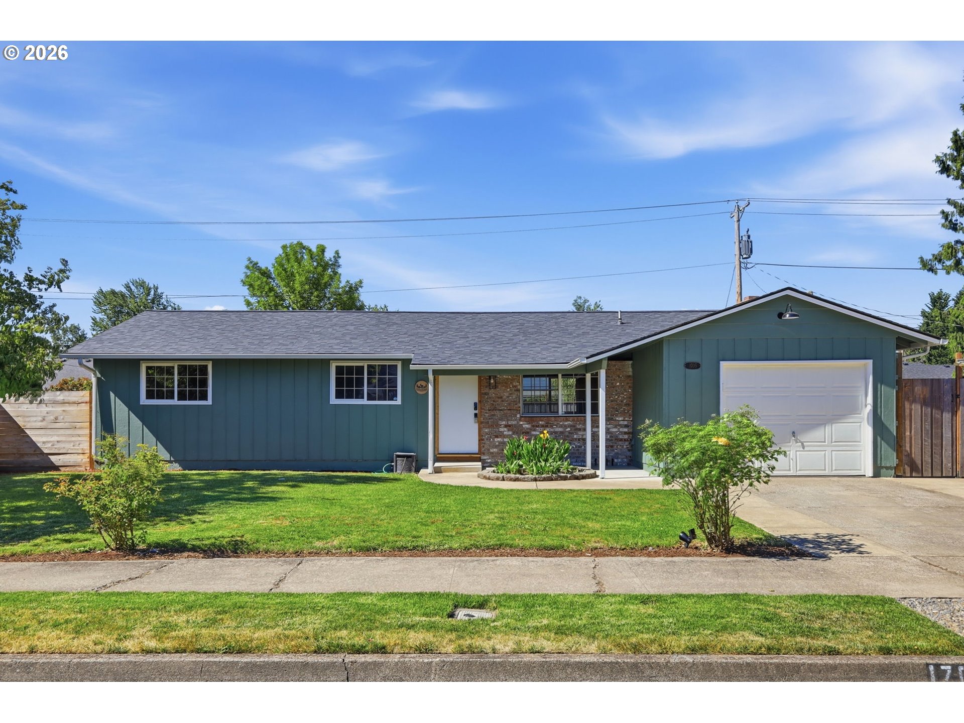 1705 Brewer Avenue Eugene, OR 97401 - Photo 1 of 38