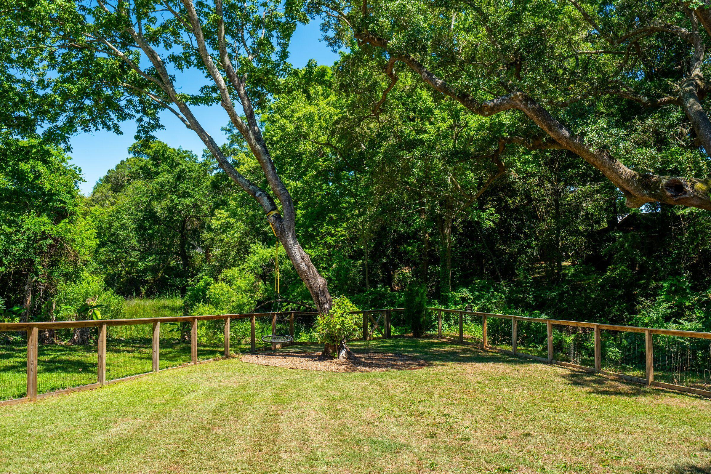 485 Fort Johnson Road Charleston, SC 29412 - Photo 43 of 79 Backyard