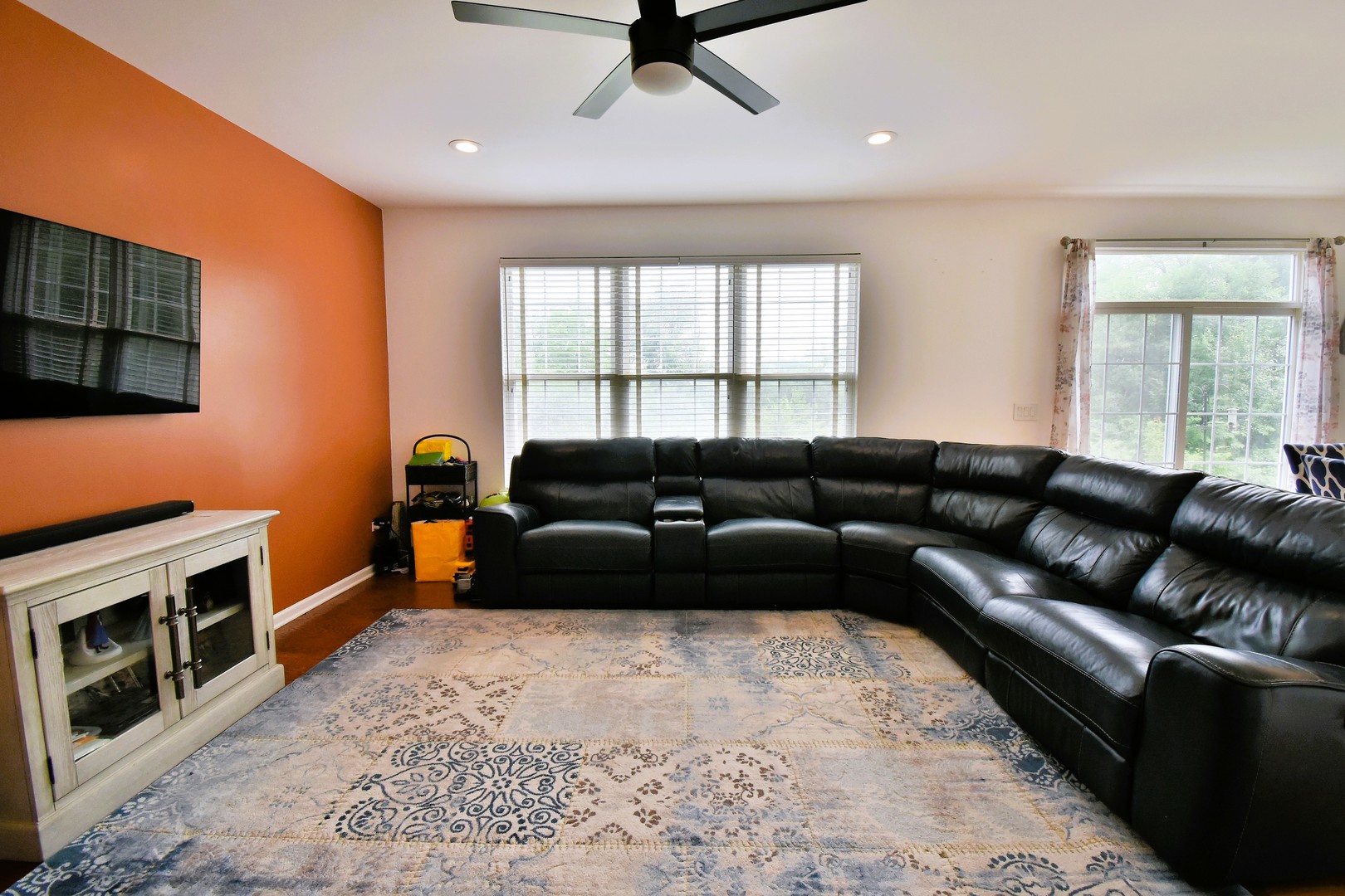 4611 Jenna Road Glenview, IL 60025 - Photo 11 of 29