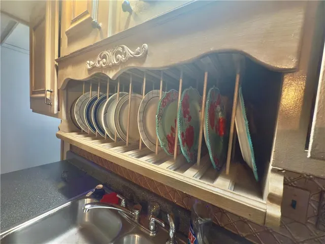 $222,500 | 124 Hillcrest Drive, Nevada, MO 64772