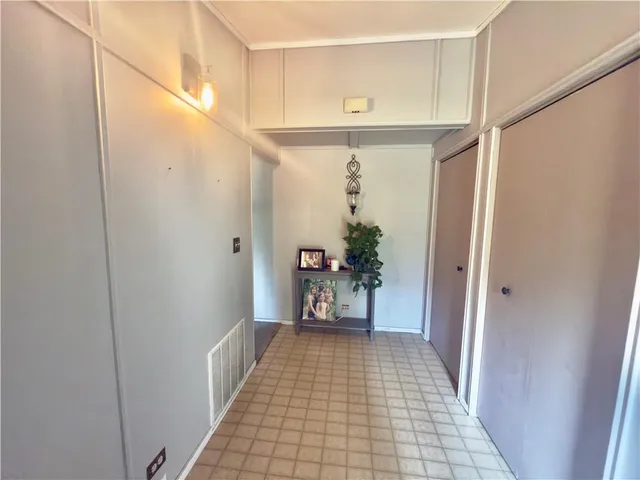 $222,500 | 124 Hillcrest Drive, Nevada, MO 64772