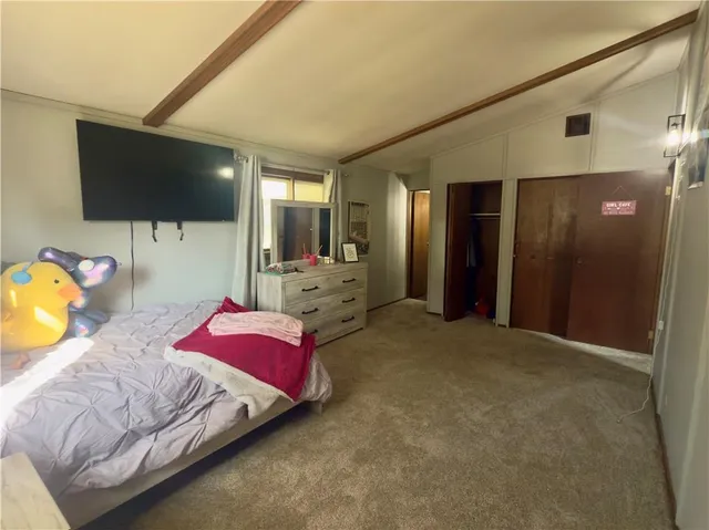 $222,500 | 124 Hillcrest Drive, Nevada, MO 64772