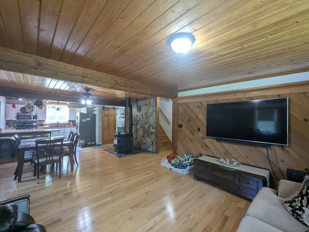 $699,000 | 98 Darby Hill Road, Rockingham, VT 05101