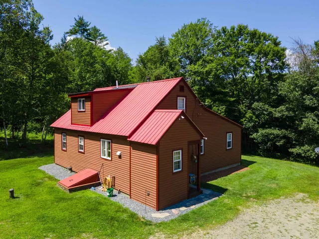 $699,000 | 98 Darby Hill Road, Rockingham, VT 05101