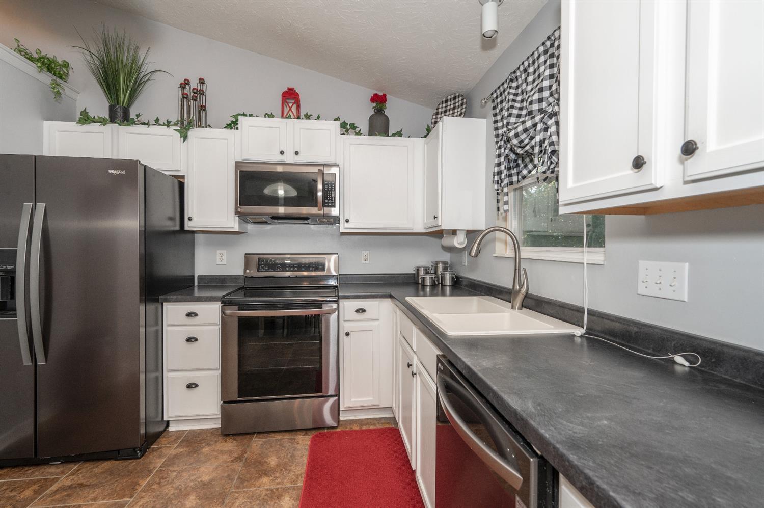 2687 Rochester Avenue Hamilton, OH 45011 - Photo 16 of 46 Gallery Image 16