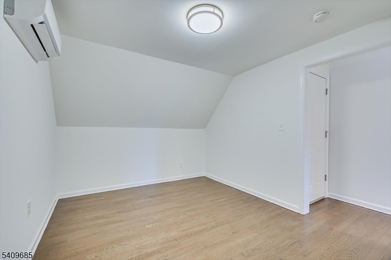 432 Rosetta Place Union, NJ 07083 - Photo 14 of 20