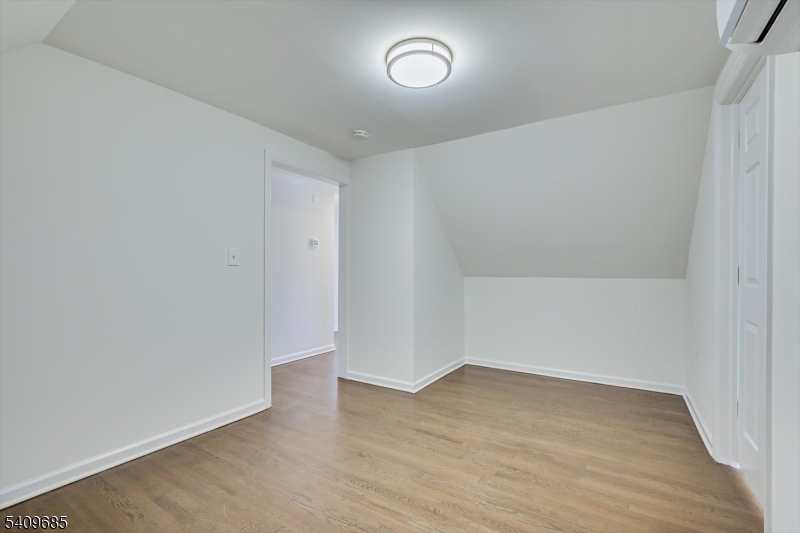 432 Rosetta Place Union, NJ 07083 - Photo 15 of 20