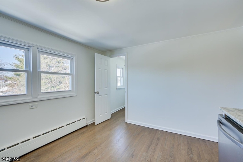 432 Rosetta Place Union, NJ 07083 - Photo 9 of 20