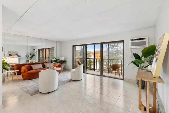 $599,900 | 235 Winthrop Street, Unit 3306, Medford, MA 02155