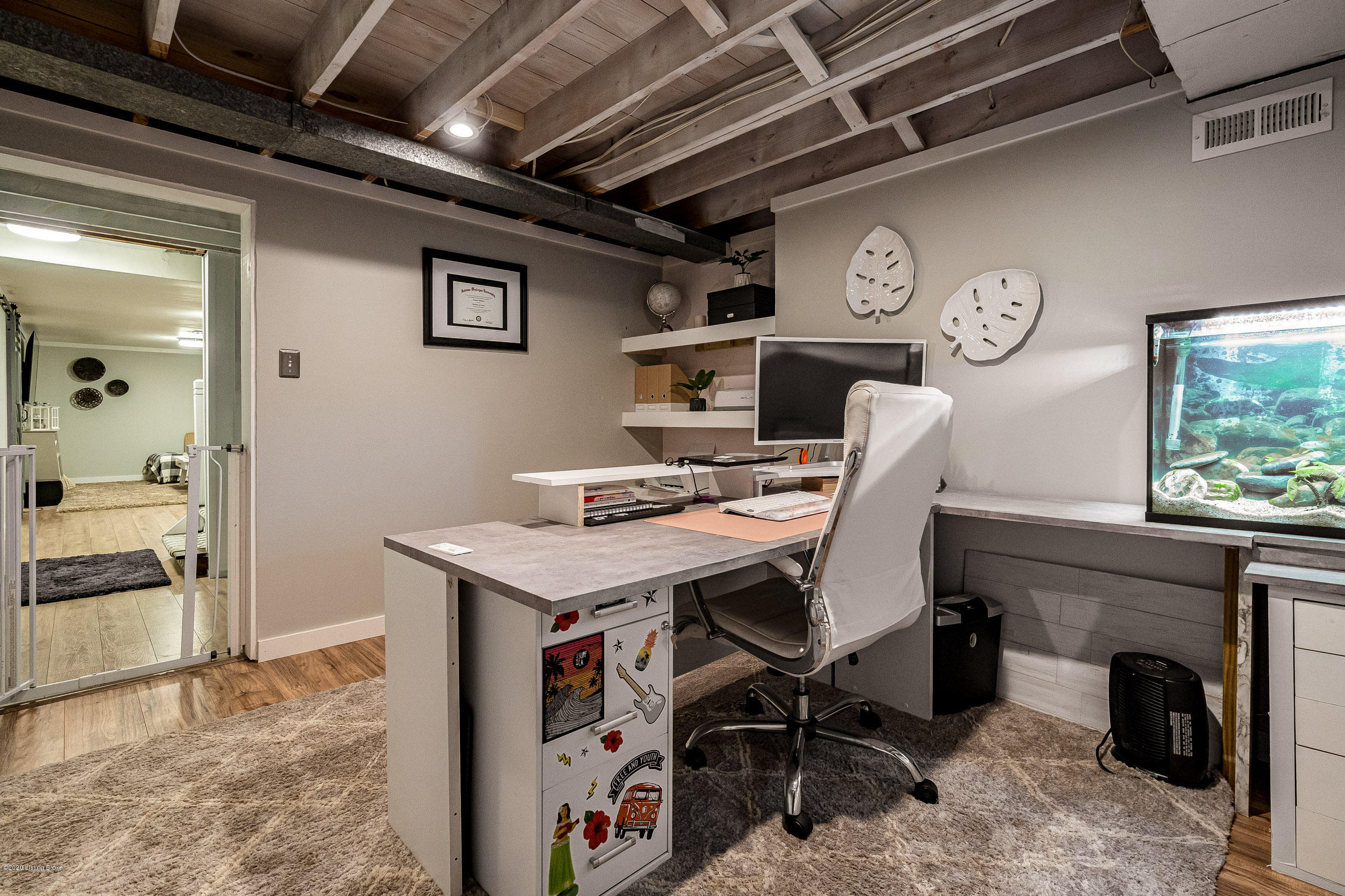 9309 Fairground Road Louisville, KY 40291 - Photo 37 of 54 Office2
