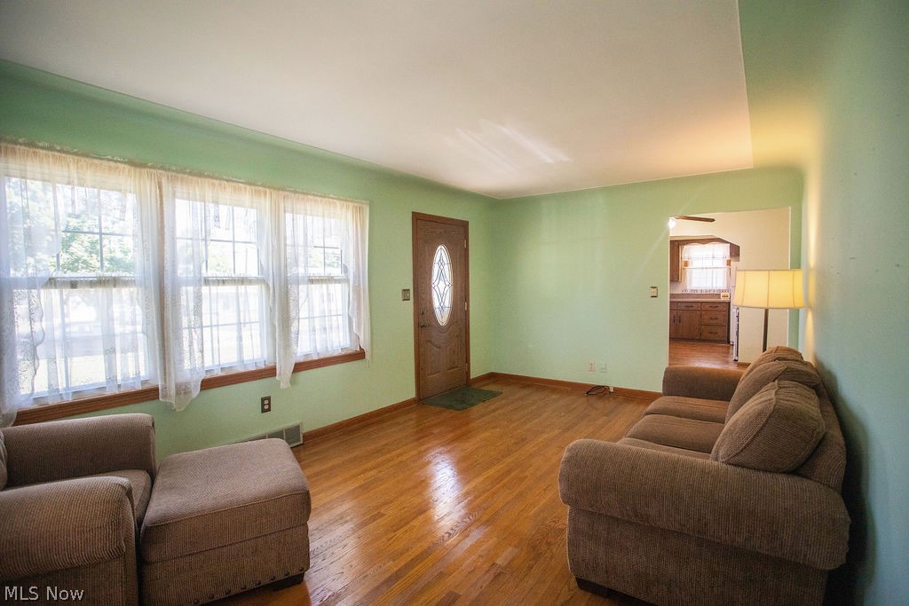 604 Wilson Street Struthers, OH 44471 - Photo 8 of 27 Gallery Image 8
