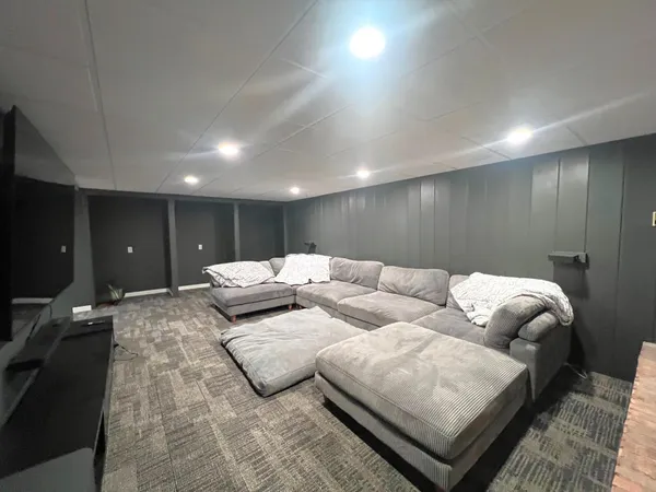 $897,000 | 3120 15th Street Southwest, Willmar, MN 56201